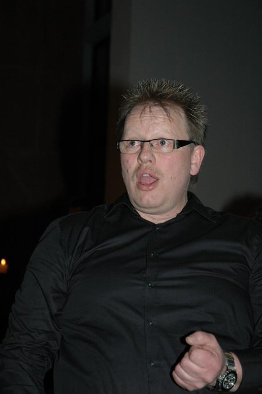 Chorleiter Karl-Heinz Wenzel